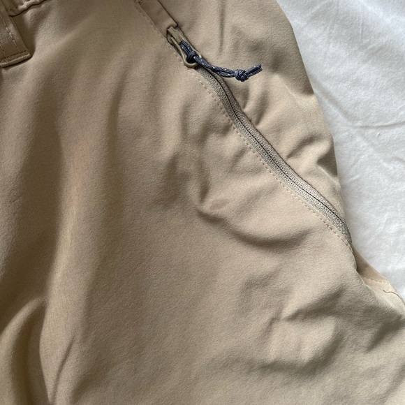 Mens Columbia Shorts - Picture 5 of 5